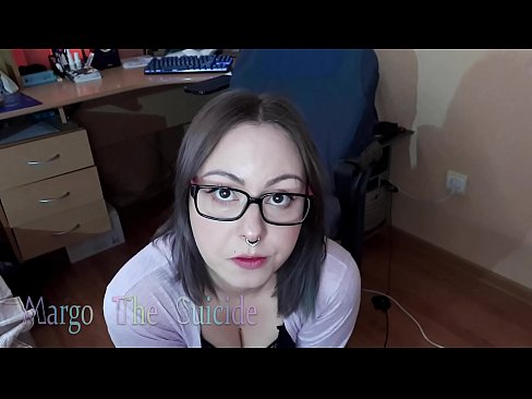 ❤️ 戴眼鏡的性感女孩在鏡頭前深吸假陽具 ☑ 超級色情 在色情 zh-tw.milfnut-net.ru ️❤